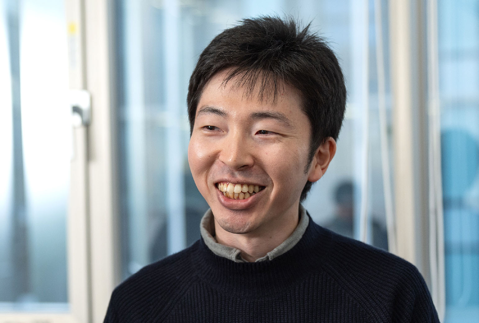 まず研究に没頭して。出会いたいのは研究を思い切り楽しんでいる人。